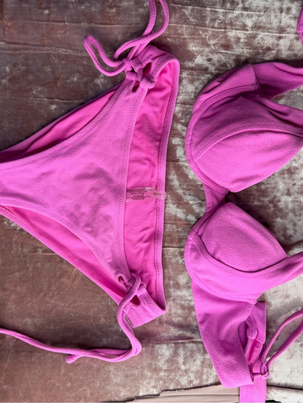 Raisins Hot Pink Bikini Set women’s large